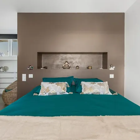 Stella Port Nature Sea View Duplex In The Heart Of The Naturist Village